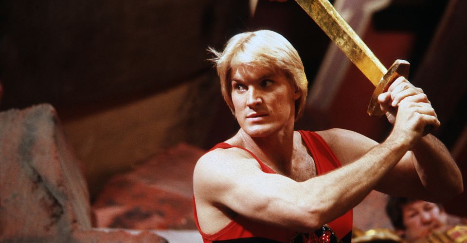 Poster zu Sci-Fi-Kult aus den Achtzigern: FLASH GORDON im Mai!